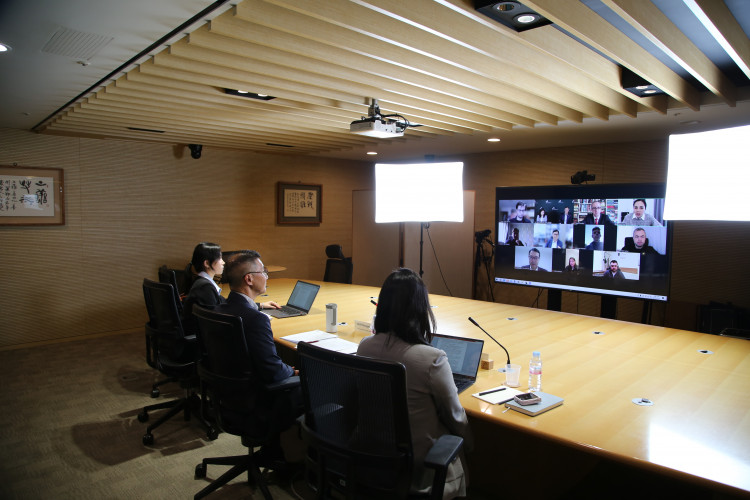 뷰페이지 큰 이미지