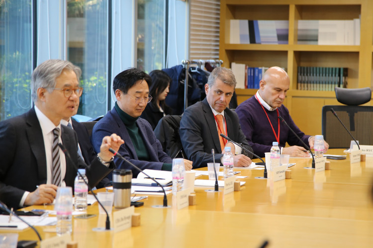 뷰페이지 큰 이미지