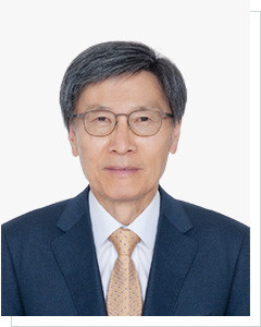 이사장 / 윤영관 Yoon Young-kwan 